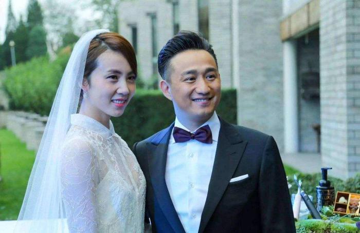 “能不能白头偕老，时间知晓”：白头偕老的人，一般能熬过四个坎